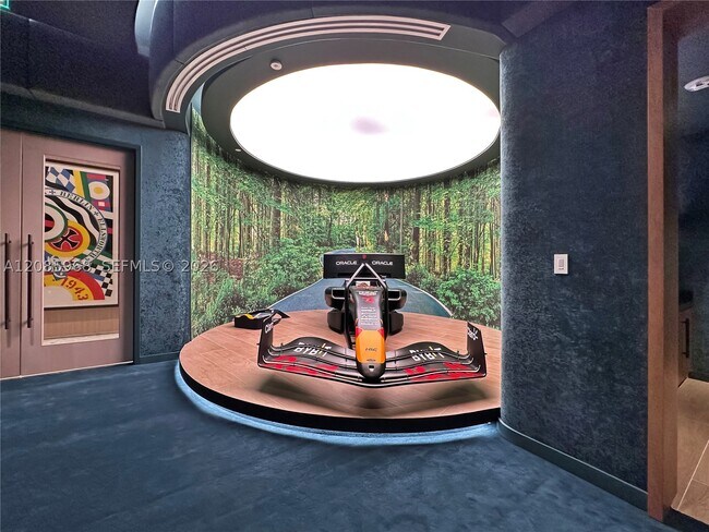 Building Photo - 77 SE 5th St