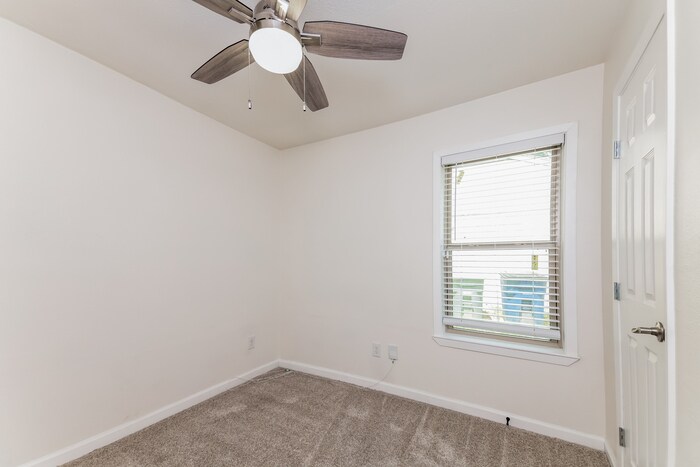 Building Photo - 7315 Gayglen Dr