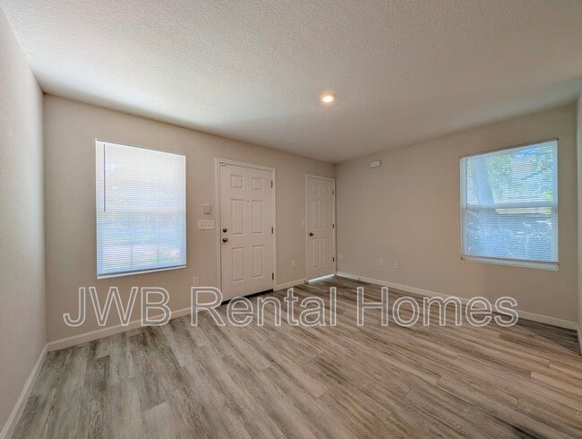 Building Photo - 1016 Spearing St