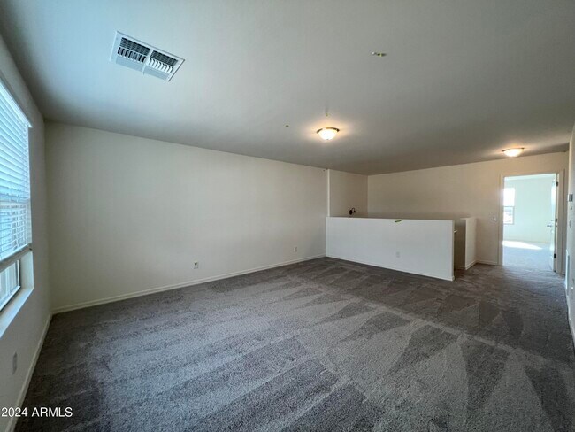 Building Photo - 2449 E Alonso Dr
