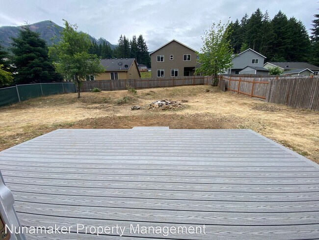 Building Photo - 3 br, 2 bath House - 822 Forest Ln