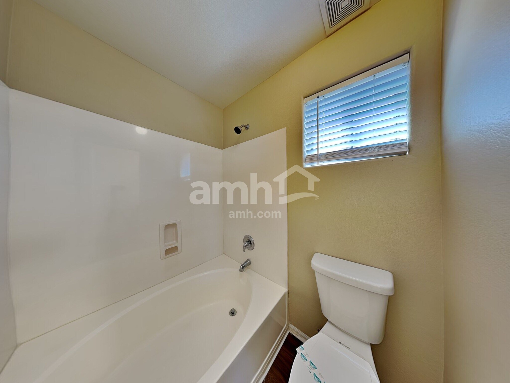 Building Photo - 8711 S 50th Ln