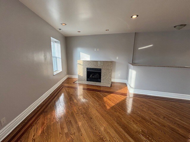 Living Room - 5772 W Higgins Ave