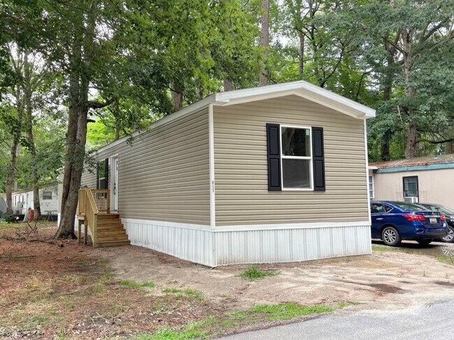 Building Photo - 30536 Black Duck Dr