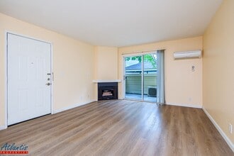 Building Photo - Berryessa Condo | A/C | Private Outdoor Space