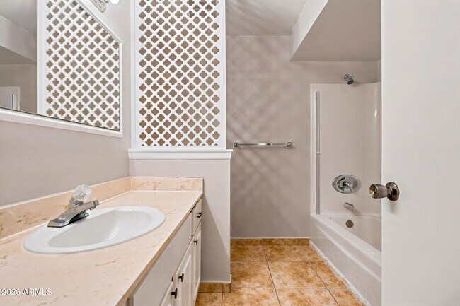 Building Photo - 7849 N 49th Ave