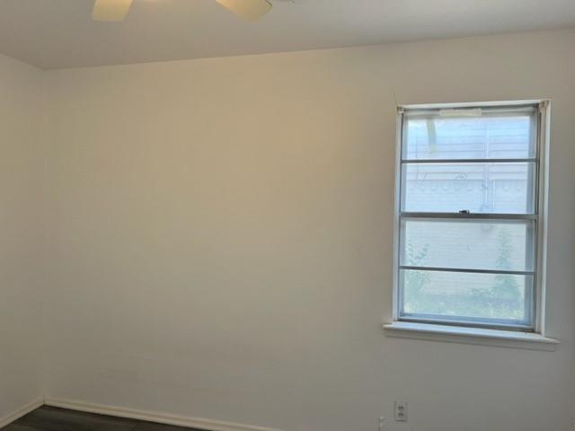 Building Photo - 3712 Eastridge Dr