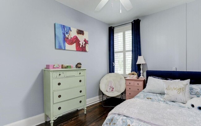 Building Photo - Spacious & Charming Victorian Row House in Burleith-Moments from Georgetown!