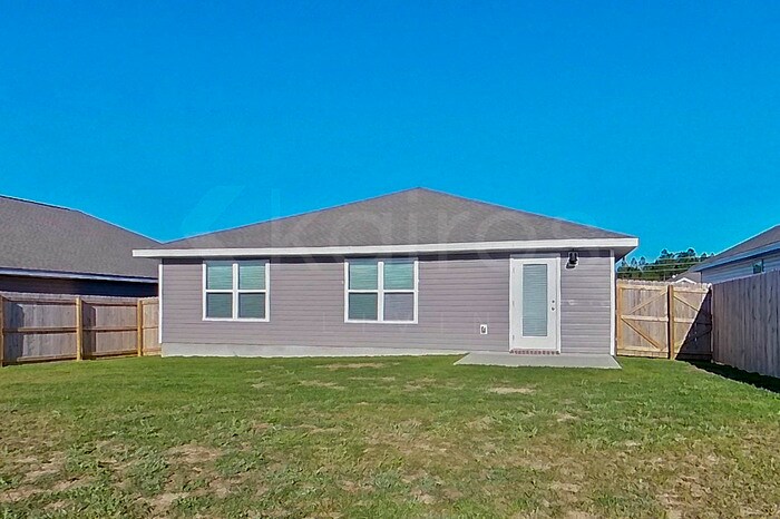 Building Photo - 4781 Malay Cir