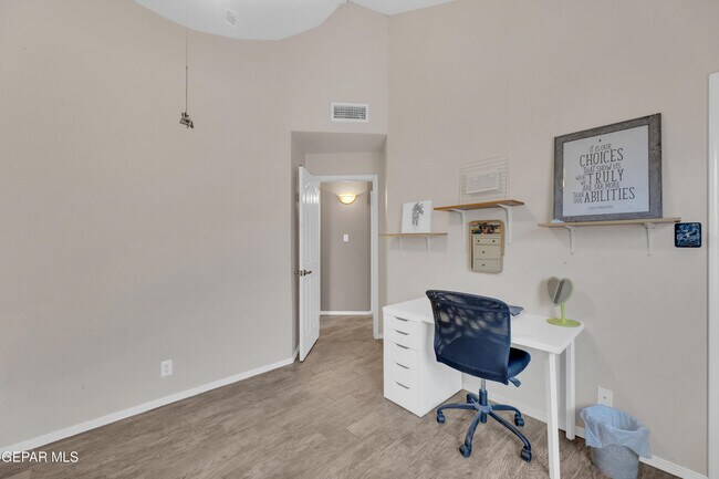 Building Photo - 12521 Paseo Alegre Dr