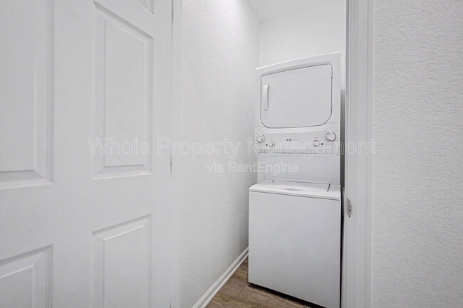 Building Photo - 9664 Waco St