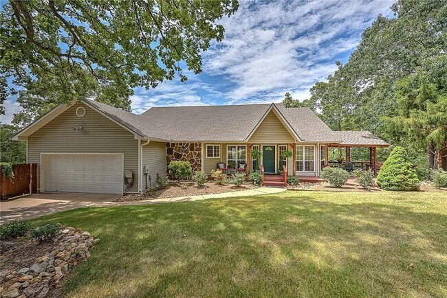 Building Photo - 11766 Valleyview Ln
