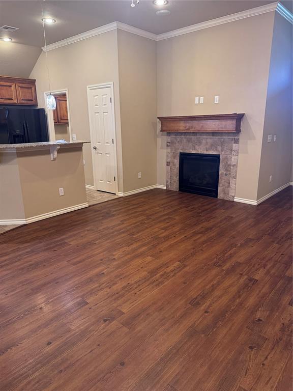 Building Photo - 7604 Meadow Lake Dr