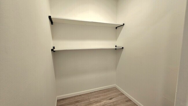 Building Photo - 7330 York Ave S