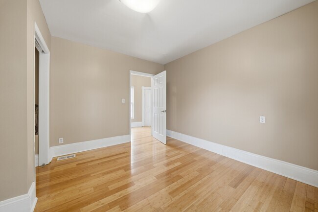 Building Photo - 315 Blair Ave