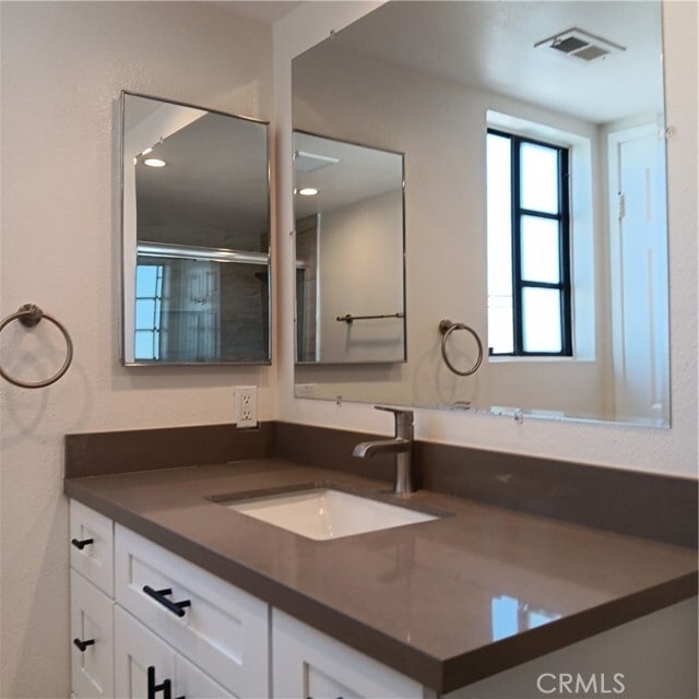 Building Photo - 1419 W 179th St