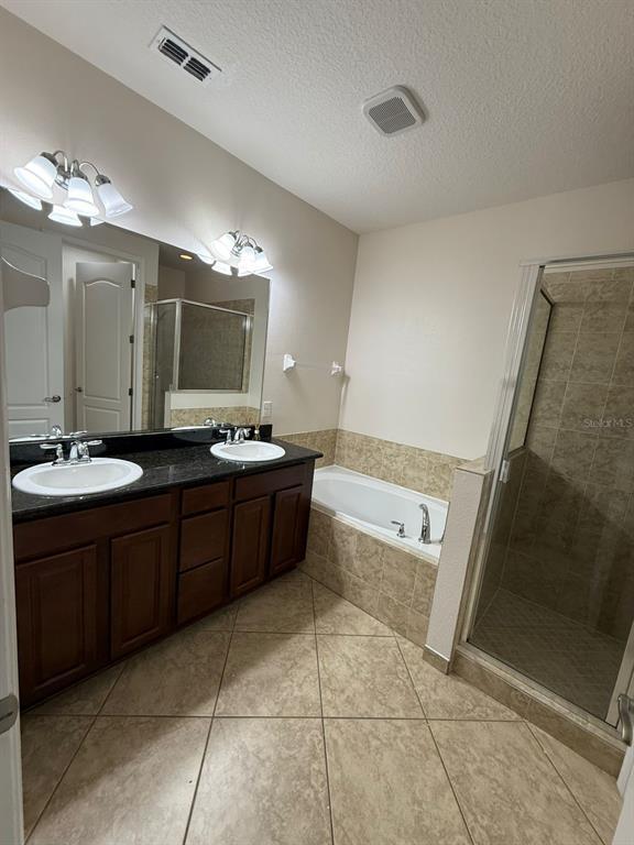 Building Photo - 8057 Prestbury Dr