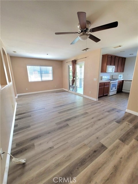 Building Photo - 25850 Iris Ave