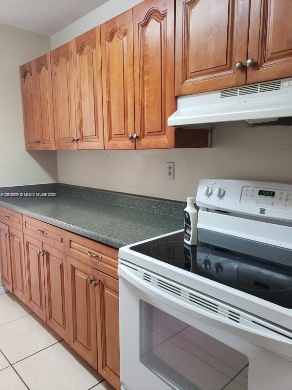 Building Photo - 2358 SW 18th St