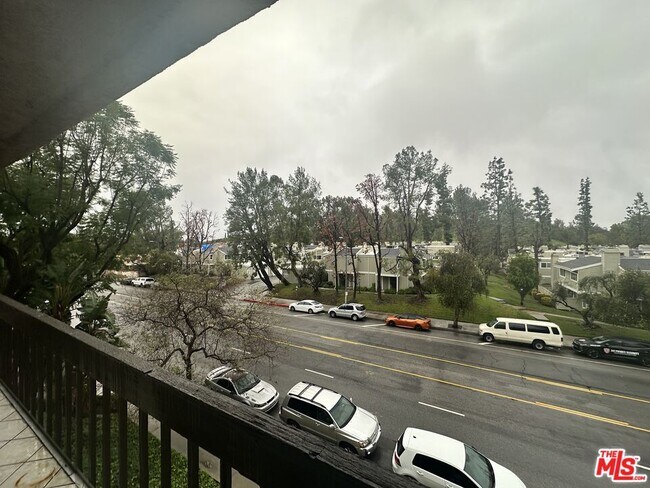 Building Photo - 22100 Burbank Blvd