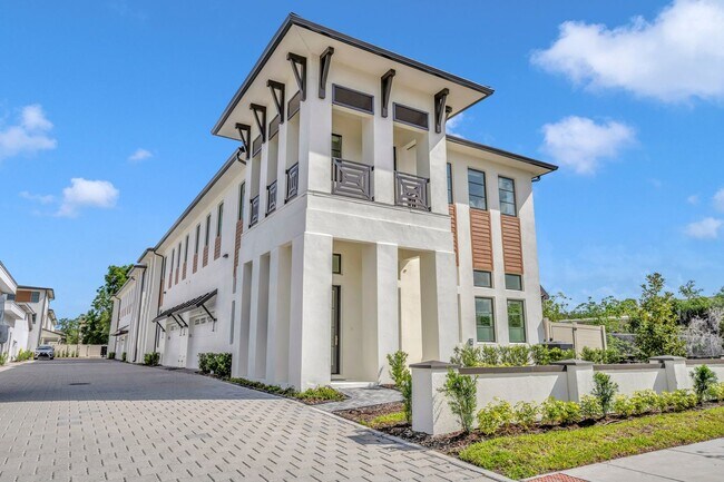 Primary Photo - New Construction- walk to Park Avenue