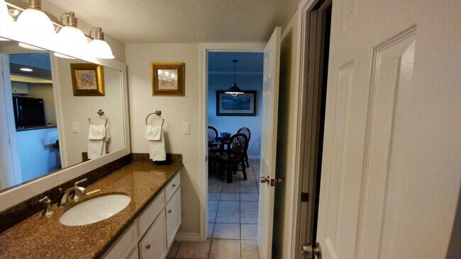 Building Photo - 4908 Gulf Blvd