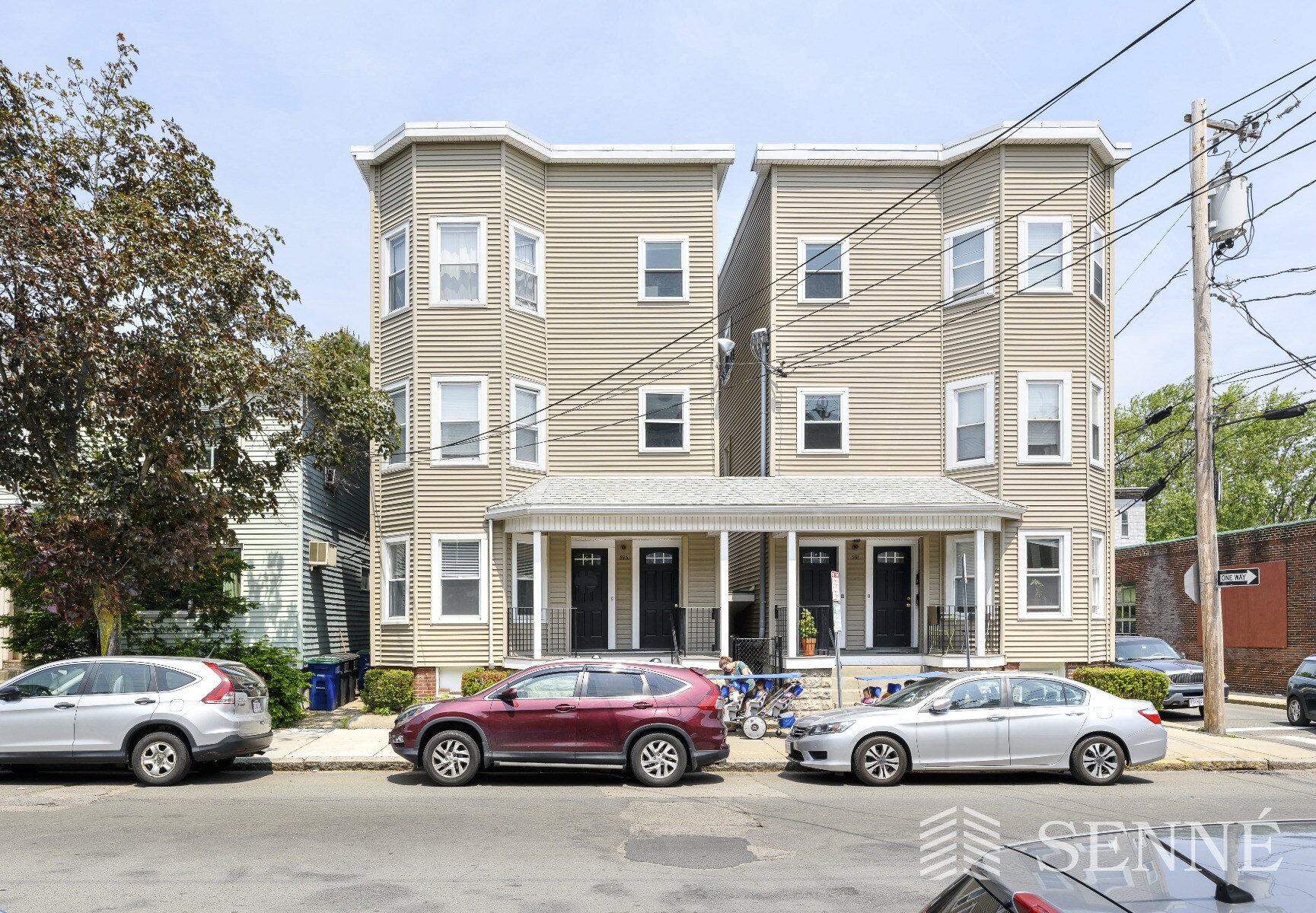 Building Photo - 395 Washington St