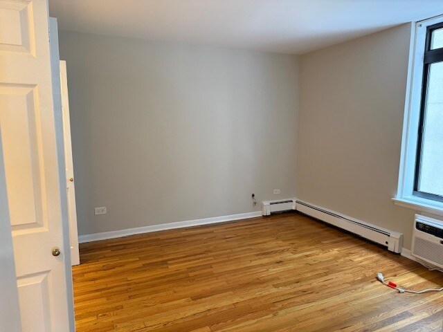 Bedroom 2 - 1750 N Mohawk St