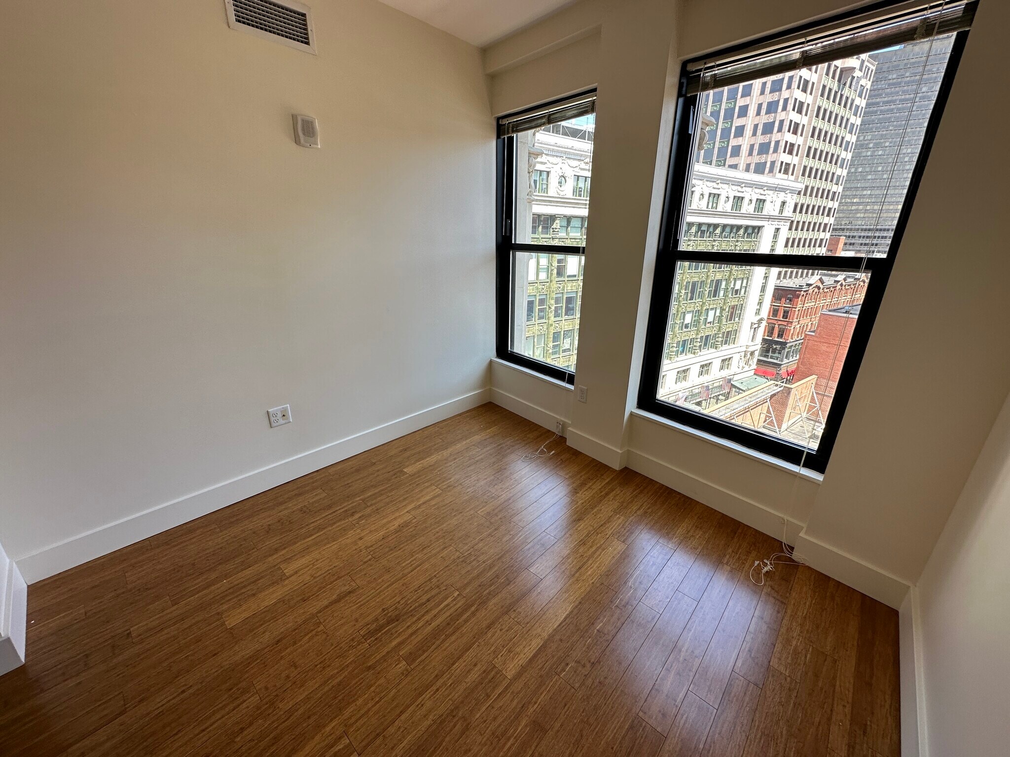 Building Photo - 25 Winter St