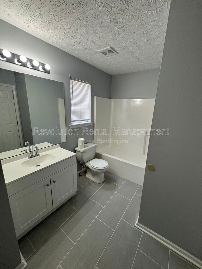 Building Photo - 4518 Marie Trce