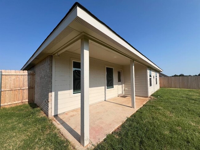 Building Photo - 2512 Kathleens Crossing