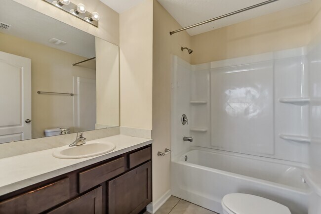 Building Photo - 3978 Oak Mill Rd