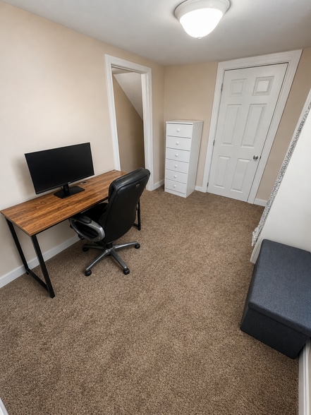 Office/Bedroom 3 - 11 E Maple St
