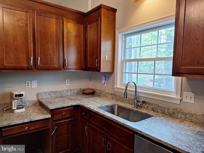 Building Photo - 12 Albano Ct