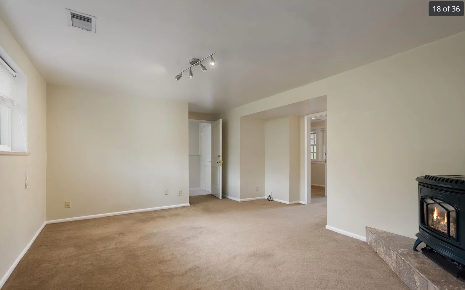 Building Photo - 111 W Homestead Dr
