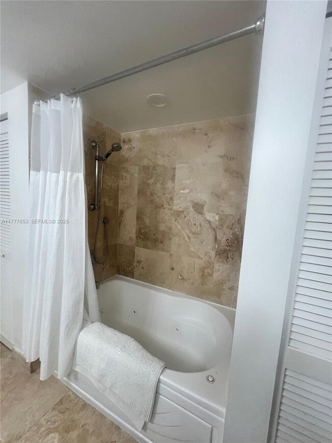 Building Photo - 41 SE 5th St