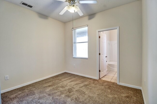 Building Photo - 2719 Portchester Ct