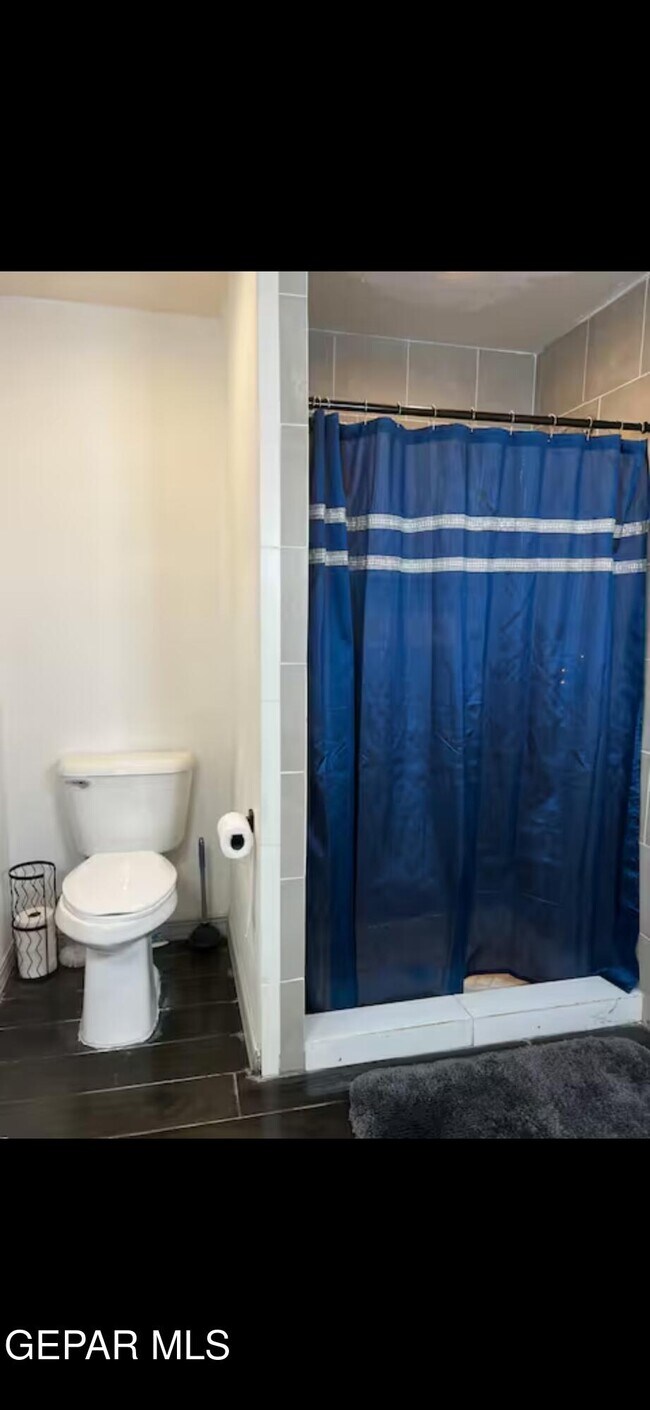 Building Photo - 5405 Montoya Dr