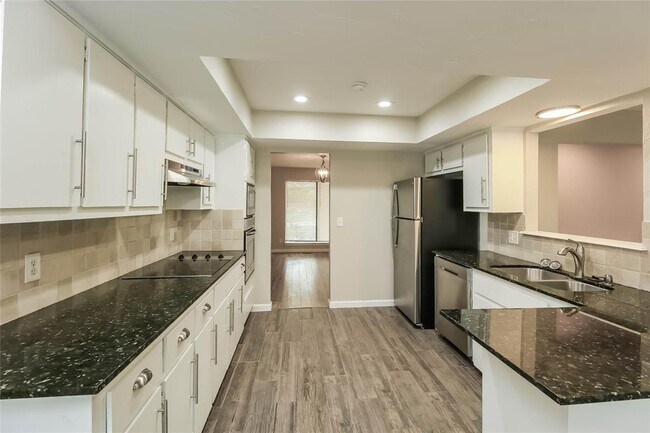 Building Photo - 2133 Running Branch Rd