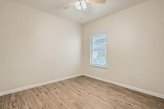 Building Photo - 137 Bufflehead Ln