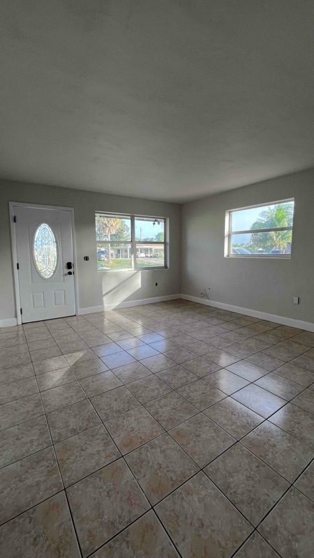 Building Photo - 775 Snead Cir