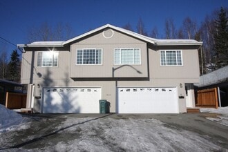 Building Photo - 1612 Beaver Pl