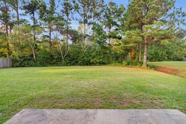 Building Photo - 152 Crooked Run Dr