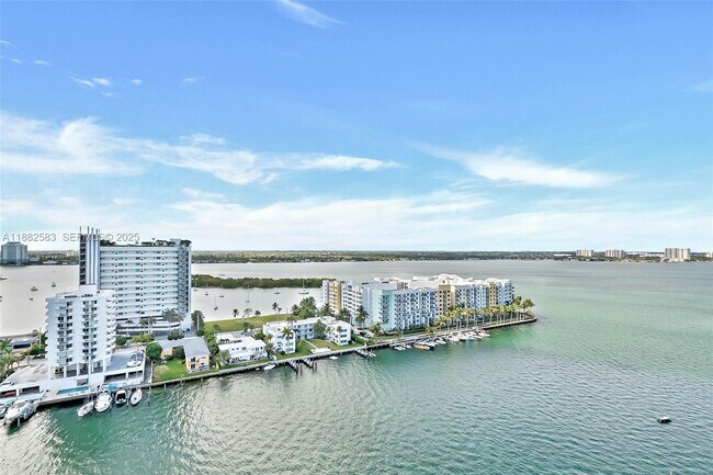 Building Photo - 7930 East Dr