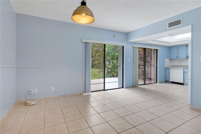 Building Photo - 11237 SW 112th St
