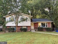 Building Photo - 1216 Downs Dr