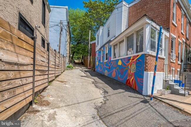 Building Photo - 3563 Lafayette St