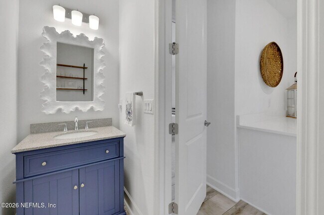 Building Photo - 175 Marquesa Cir