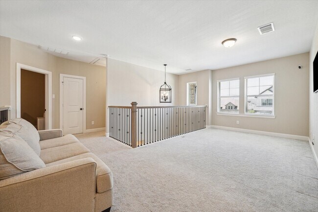Building Photo - 11718 Lost Maples Springs Dr