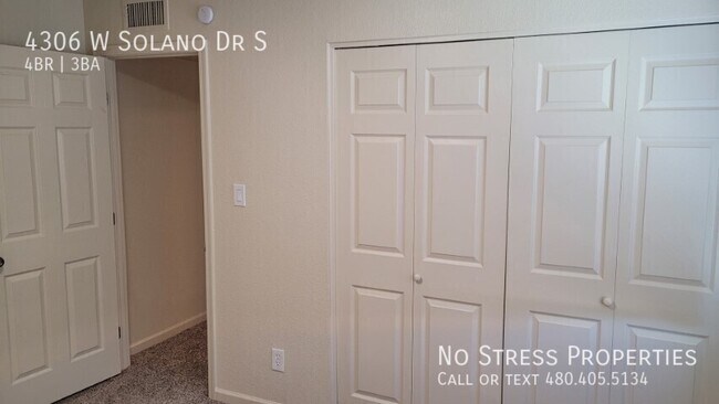 Building Photo - 4306 W Solano Dr S